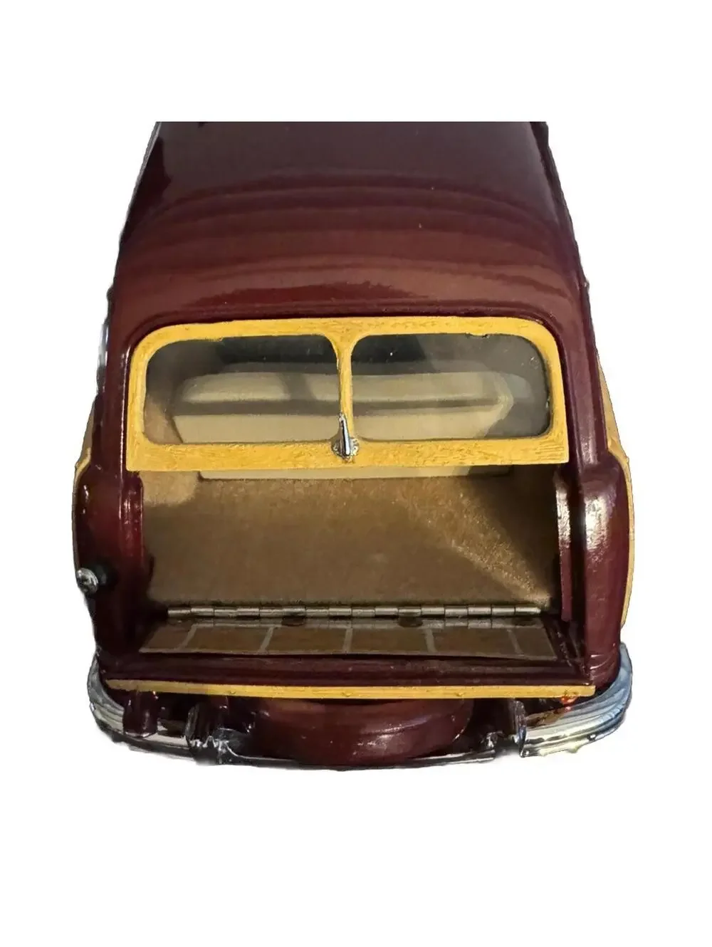 Franklin Mint - 1949 Ford Woody Station Wagon - 1/24 Diecast Scale MINT